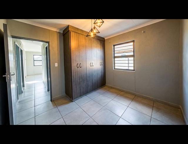 3 BEDROOM HOUSE FOR SALE IN ANDEON